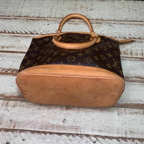 Louis Vuitton Lock It - Picture 4 of 7